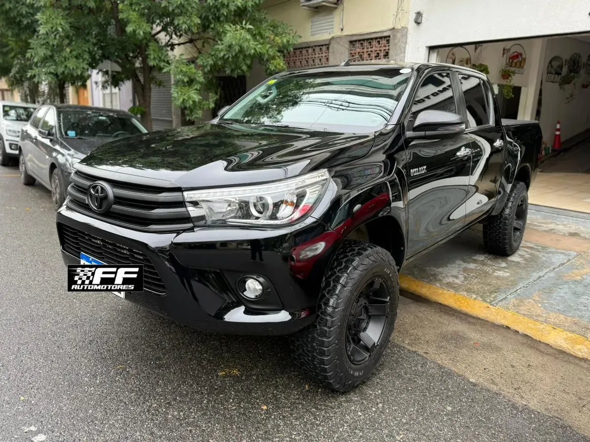Toyota Hilux Pick-Up 2.8 Cd Srx 177cv 4x4 At