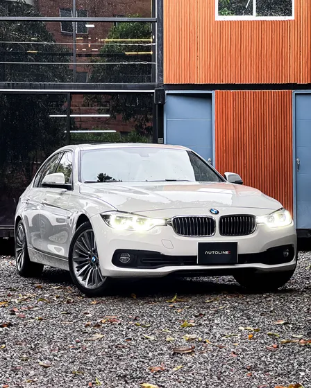 Bmw Serie 3 2.0 330i F30 Lci Luxury Line
