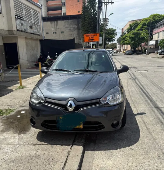 Renault Clio Style 1.2 Night & Day