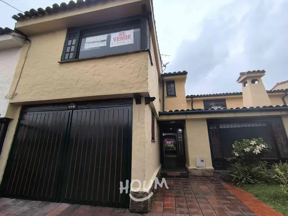 Casa En Santa Ana Occidental. 5 Habitaciones, 220 M², Id: 146020