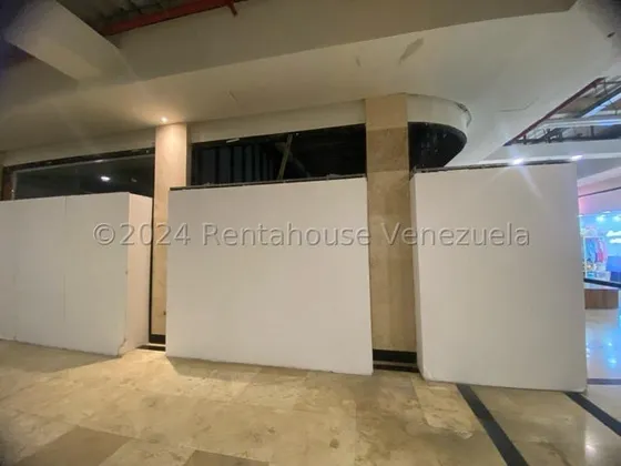 Se Alquila Potencial Local En Parque Cerro Verde  #24-23946