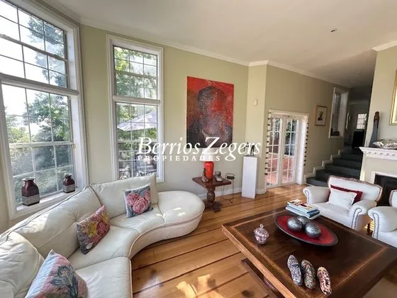 Casa Venta Estilo Ingles Luminosa Quinchamali Las Condes