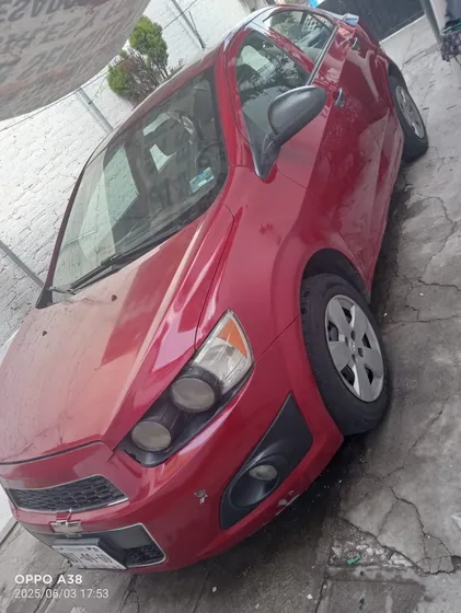 Chevrolet Sonic A 5vel Aa Mt