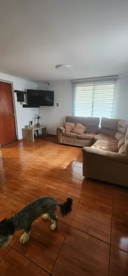 Casa.  Calle Los Verdales.  La Florida