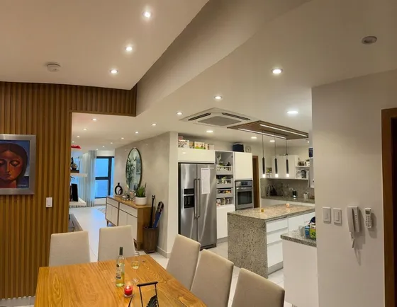 Phenthouse En Venta De 2 Niveles En Urbanización Real