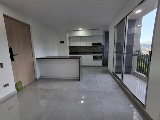 Espectacular Apartamento En Venta  Sabaneta, Sector Las Lomitas