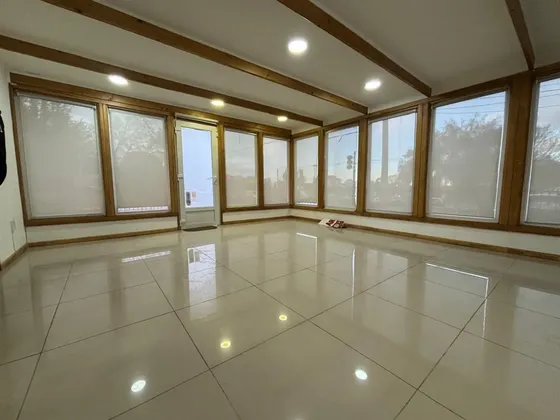 Propiedad Con Destino Comercial
