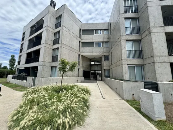 Venta Departamento  1 Dormitorio   Funes Condominio Privado Ocho Sauces