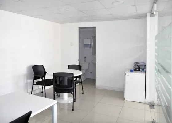 Venta Amplias Oficinas Edificio Andacollo
