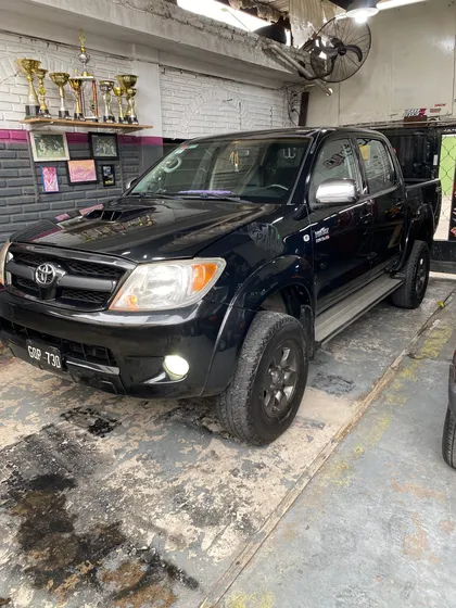 Toyota Hilux Pick-up 3.0 Cd Srv I 171cv 4x2