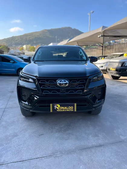 Toyota Sw4 2.8 Tdi Srx 7l 4x4 Aut. 5p