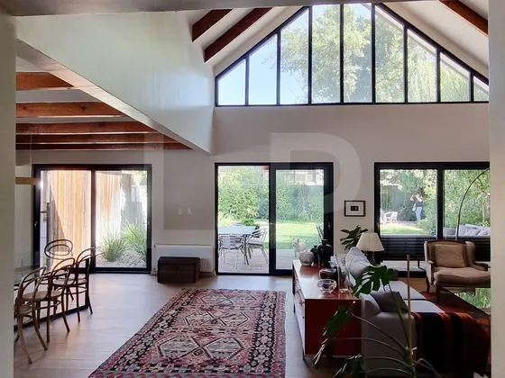 Espectacular Casa En Excelente Ubicación Con Gran Terreno!