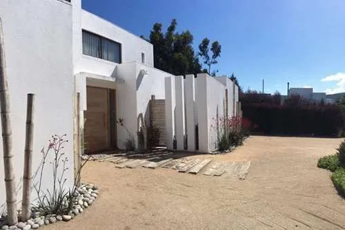 Casa En Venta De 6 Dorm. En Puchuncaví