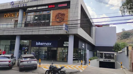 Renta Local Comercial  En Jinetes Arboledas