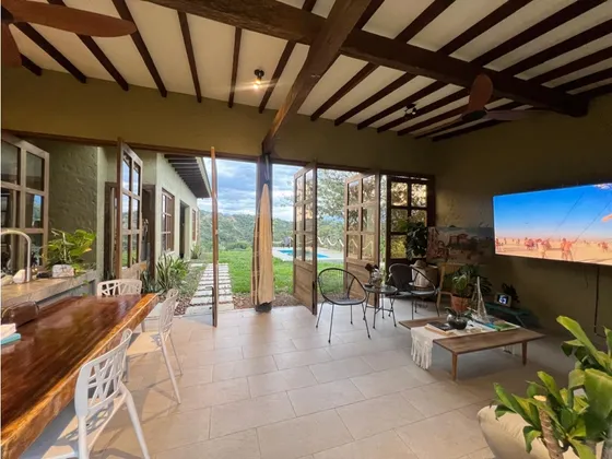 Casa Finca En Sopetrán, Reserva Natural Humedal La Bramadora. 