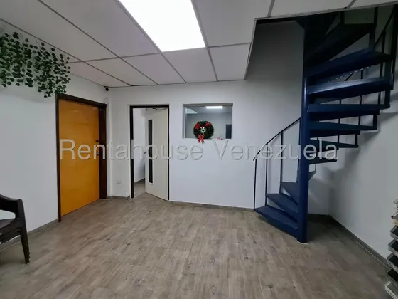 En La Coromoto Casa En Venta De Uso Comercial 320mts 26-13156 Holder