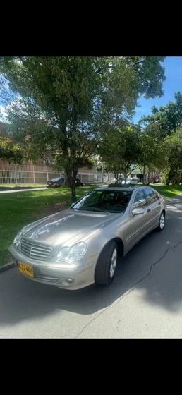 Mercedes-benz C 180 Automovil