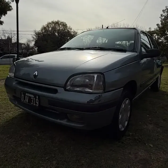 Renault Clio 1.6 Rl509984202829352960