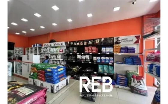Arriendo De Gran Local Comercial En El Centro De Ovalle.
