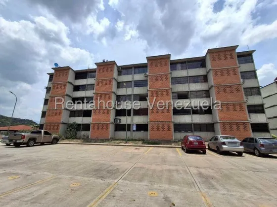 Apartamento En Venta Guarenas Camino Real Mls# 25-21499 Mariosy Romero