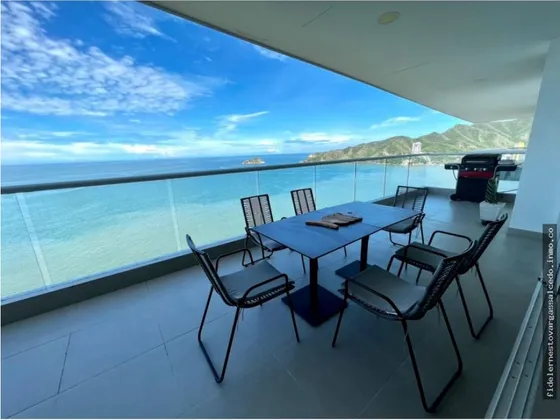 Se Vende Apartamento En Santa Marta - Rodadero Sur