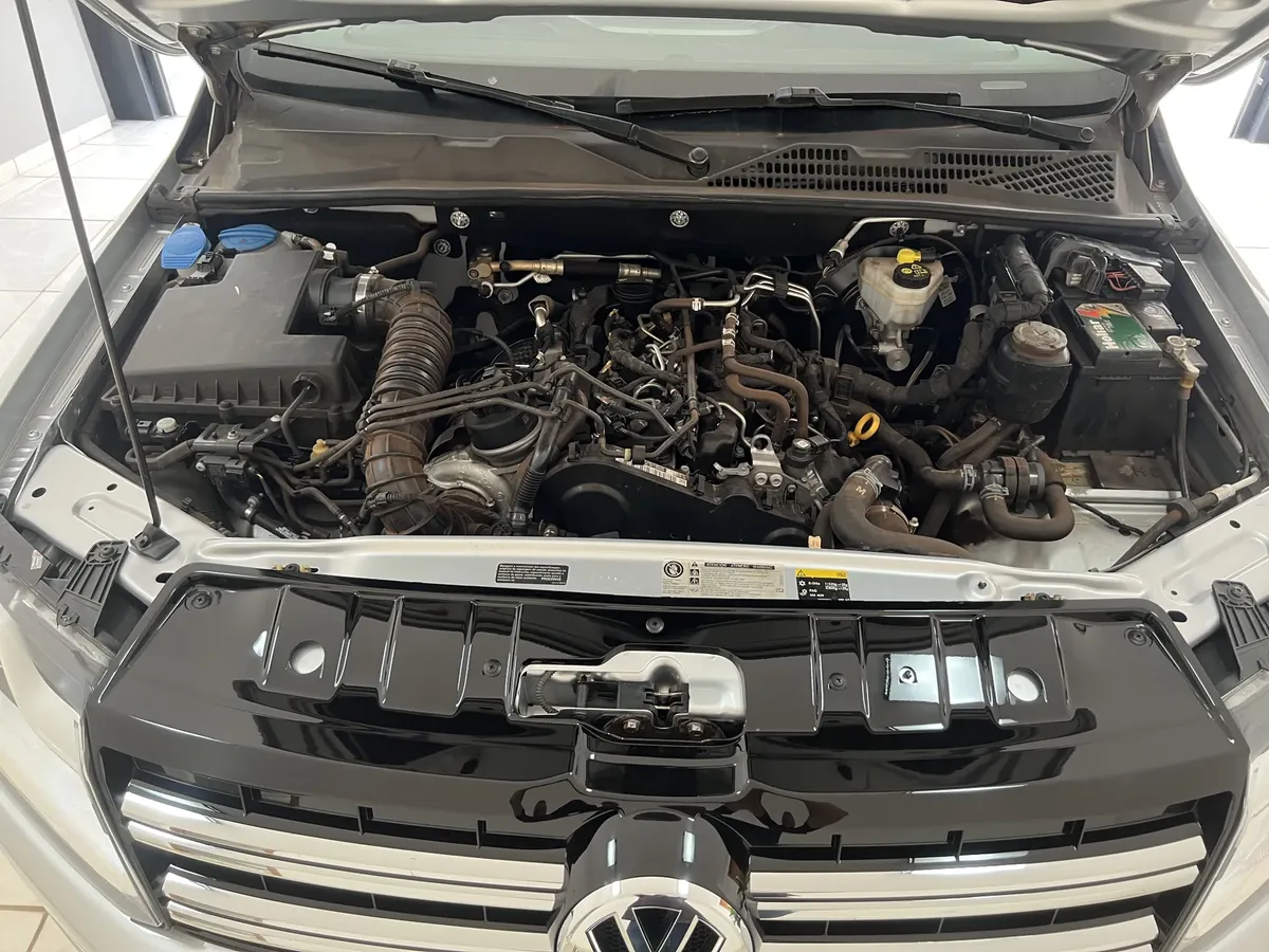 Volkswagen Amarok 2019 2.0 Highline Cab. Dupla 4x4 4p — foto 7