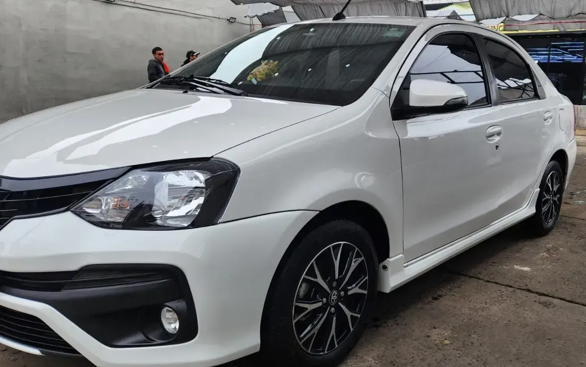 Toyota Etios 1.5 Sedan Xls