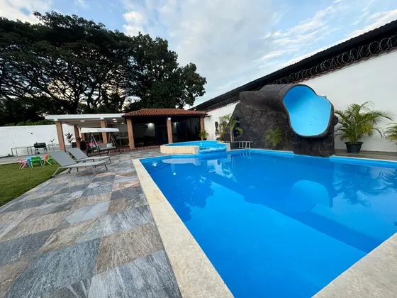 Parcela En Venta En Las Morochas Iv De San Diego (al)