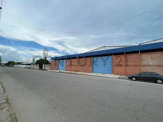Alquiler De Galpon Zona Industrial Norte