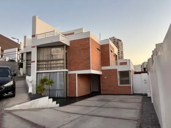 Casa En Venta En Condominio Llacolen
