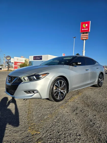 Nissan Maxima Sv