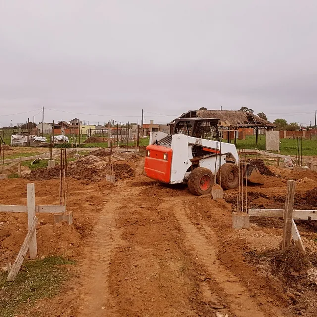 Excavaciones Movimiento De Suelos Plateas