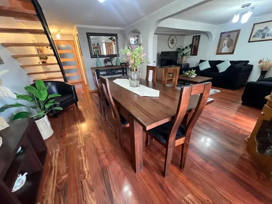 Vendo Casa Como Nueva, 138 M2 Útiles, 4 Habitaciones, Maipú