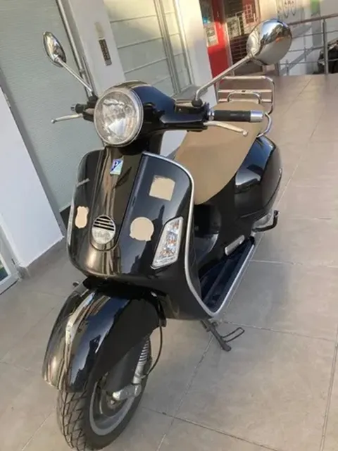 Oportunidad Vendo Moto Vespa 300  Poco Kilometraje