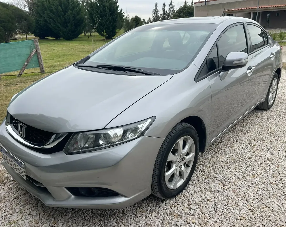 Honda Civic 1.8 Exs At 140cv