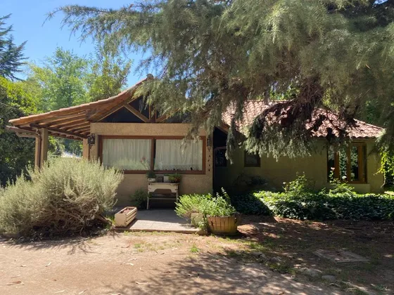 Excelente Parcela Con Preciosa Casa 