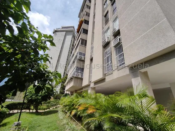 Apartamento En Venta En San Roman Gg