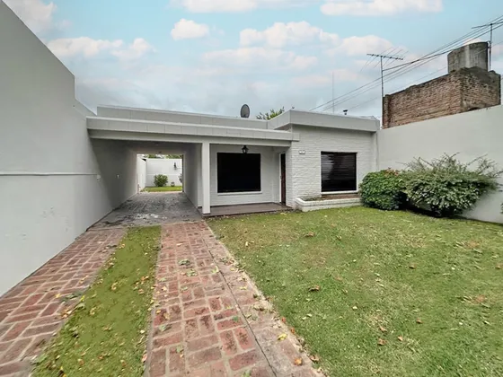 Casa - 3 Ambientes - Merlo Sur