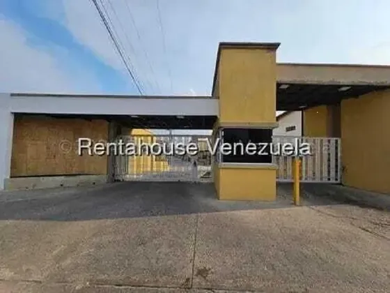 Apartamento En La Morita I, La Orquidea. Ljsa 26-10049