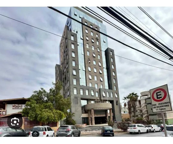 Edificio Las Empresas Of. 292mts Primer Piso  (102045)