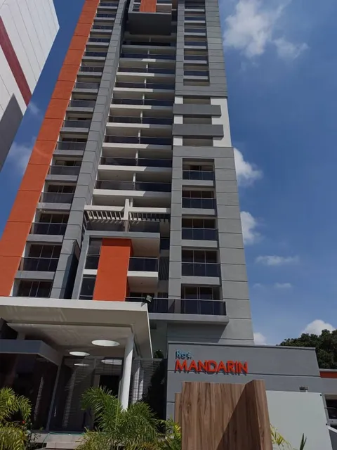Penthouse En Residencias Mandarin, Valles De Camoruco.