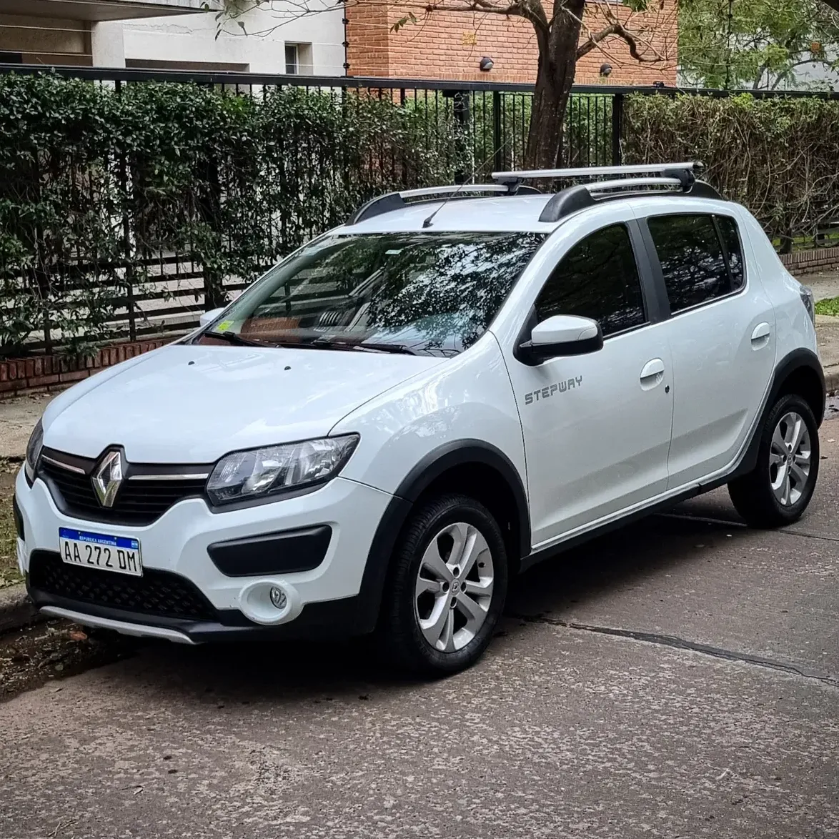 Renault Sandero Stepway 1.6 Dynamique 105cv