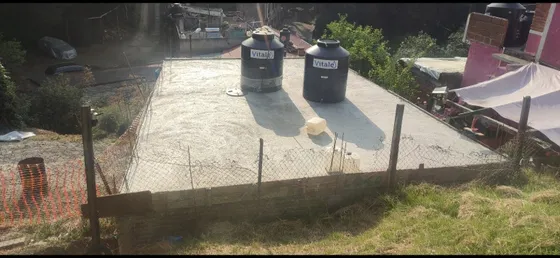 Terreno Con Casa Por Terminar