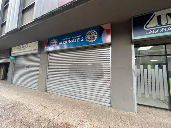 Arriendo Local De 50 M2, Edif. Telar (9331)