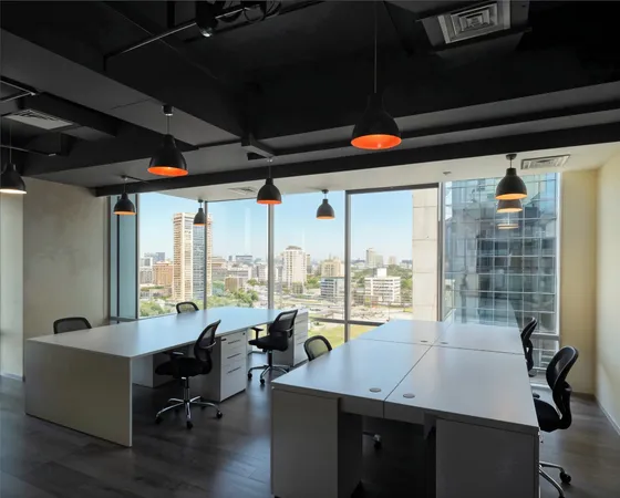 Arriendo De Oficinas En Vitacura Id 61.979-ofi