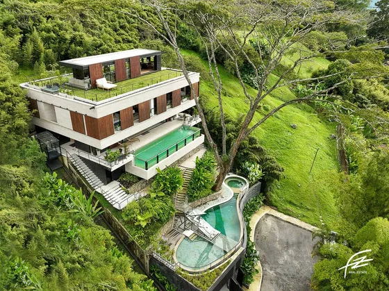 Hermosa Casa En La Cola Del Zorro