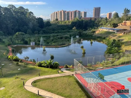 Apartamento En Venta En Sector Los Colegios. Cod V6045