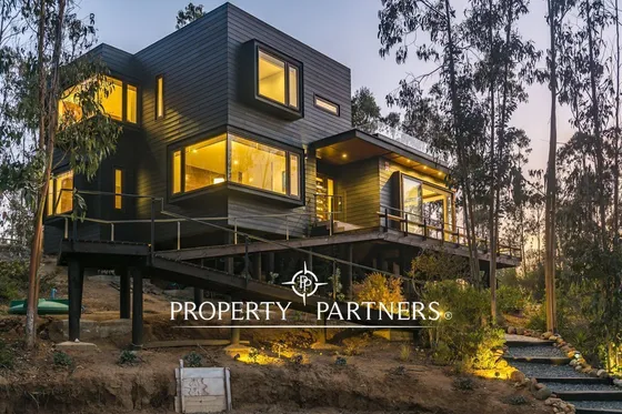 Tunquén, Hermosa Casa Con Gran Arquitectura, Imper...