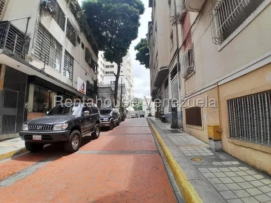 Se Alquila Apartamento En La Candelaria 