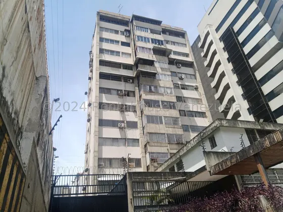 Apartamento En Venta En Sabana Grande Ca 24-15778 Yg